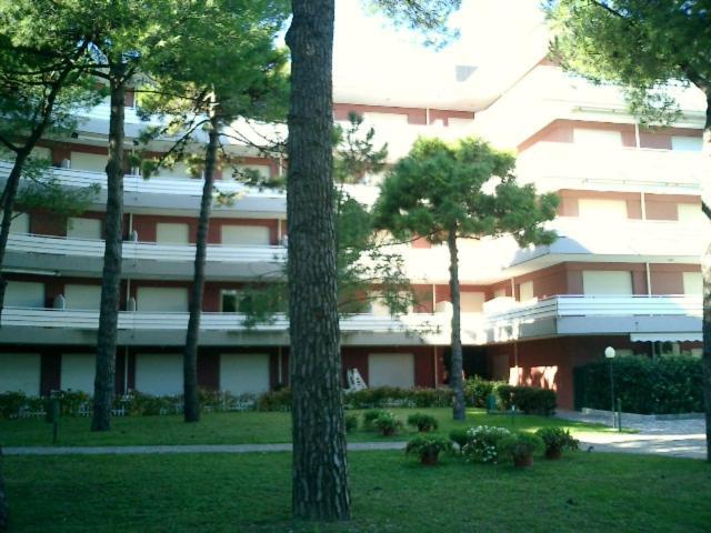 Residence La Meridiana Lignano Sabbiadoro Buitenkant foto