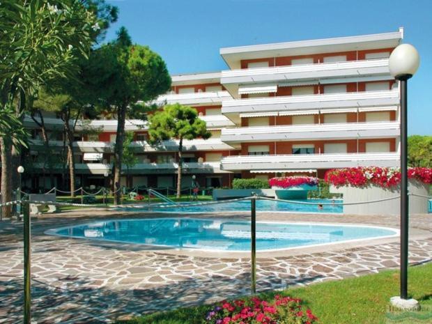Residence La Meridiana Lignano Sabbiadoro Buitenkant foto