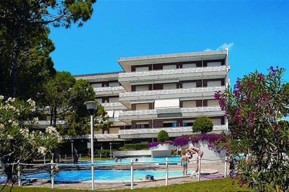 Residence La Meridiana Lignano Sabbiadoro Buitenkant foto