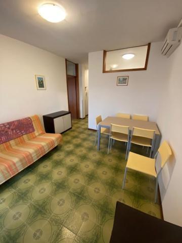 Residence La Meridiana Lignano Sabbiadoro Buitenkant foto