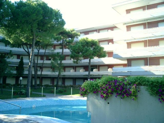 Residence La Meridiana Lignano Sabbiadoro Buitenkant foto